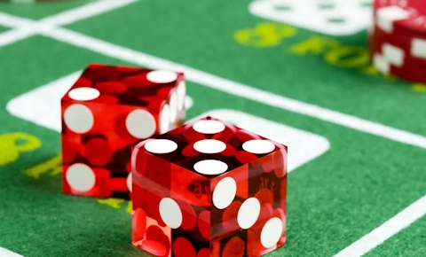 Кости — простая игра mad casino с настраиваемыми ставками